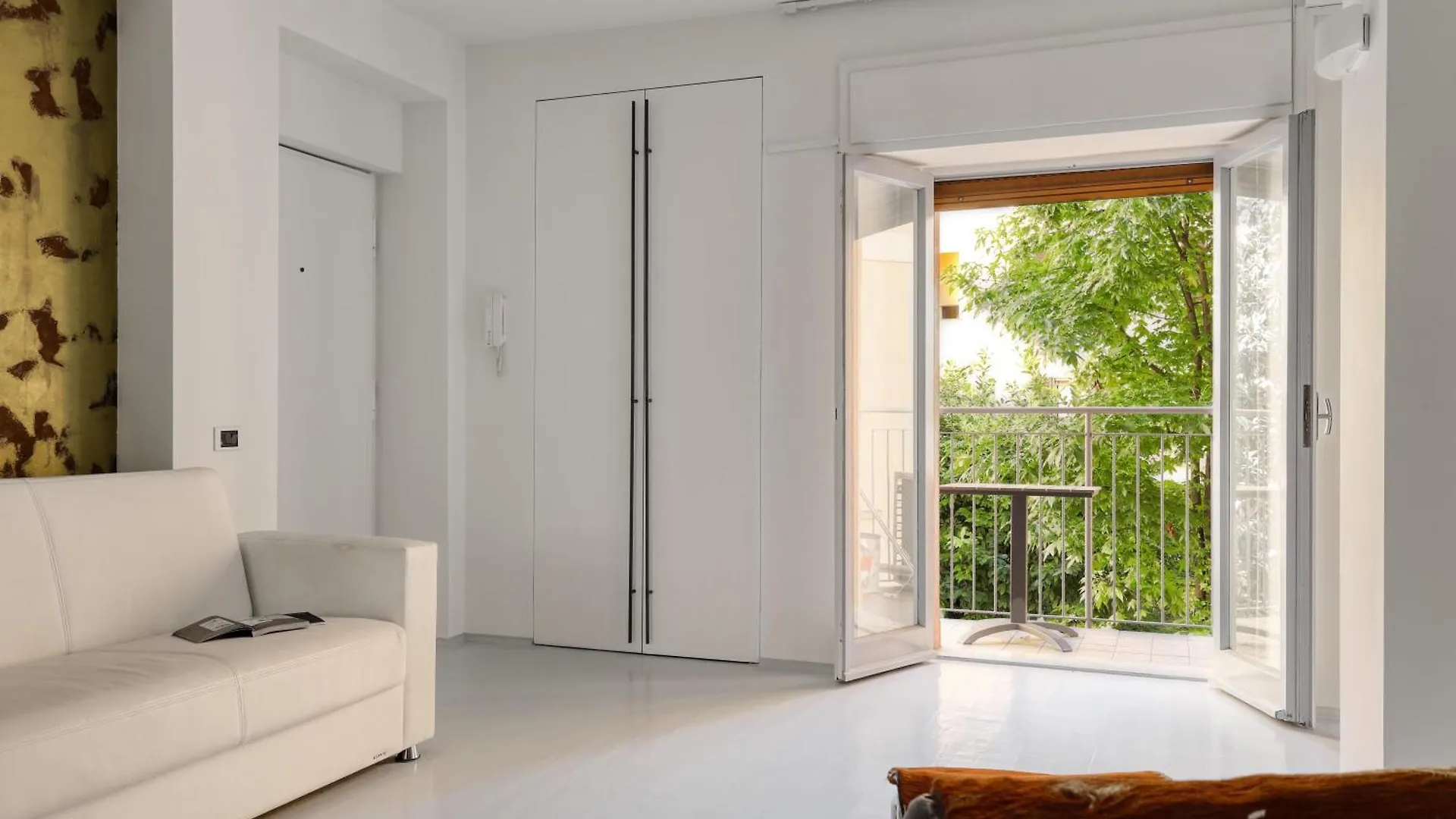 Brera - Bright And Cosy 2 Bedrooms Apt- Via Solferino Milánó Apartman