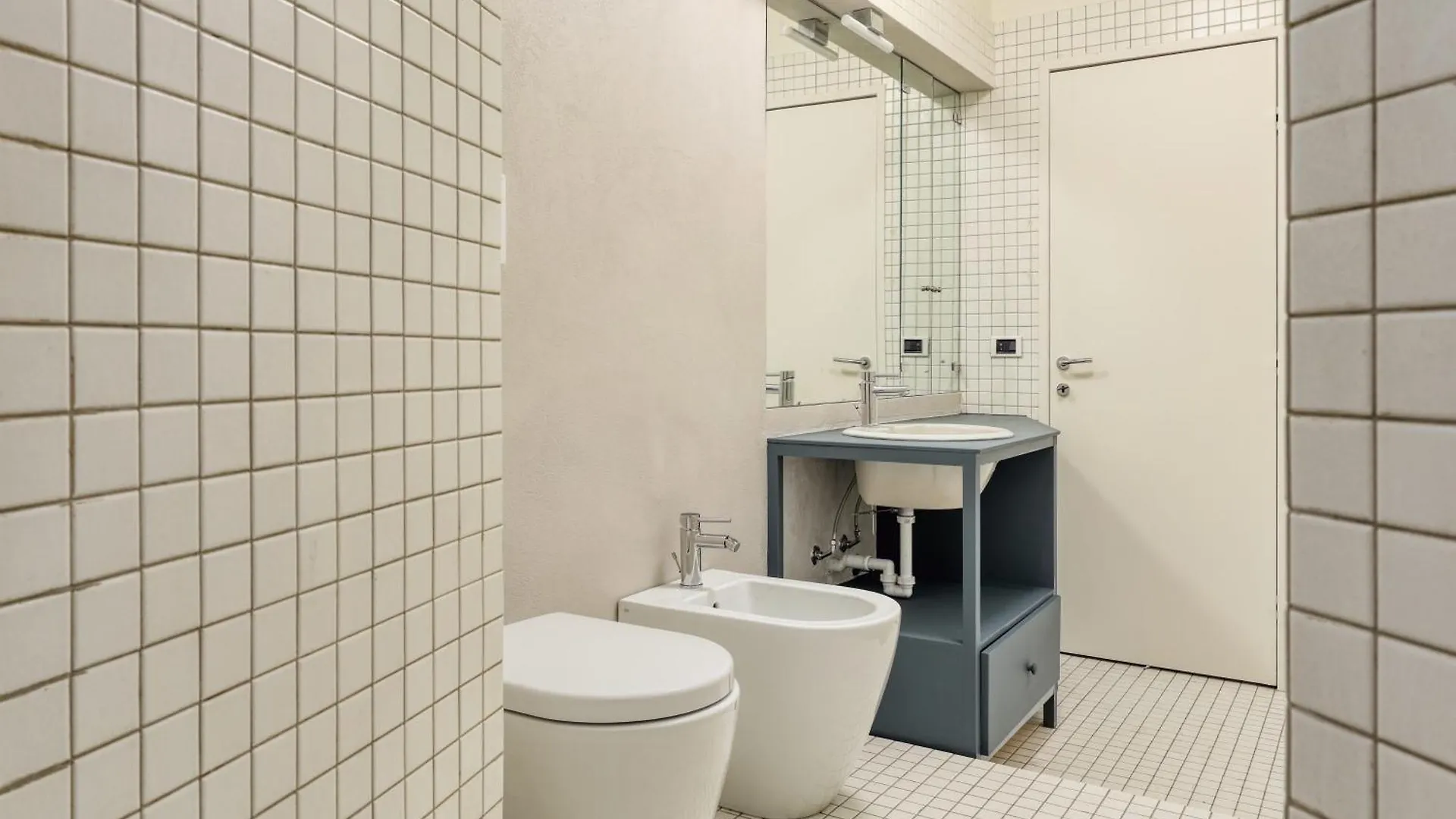 Brera - Bright And Cosy 2 Bedrooms Apt- Via Solferino Milánó