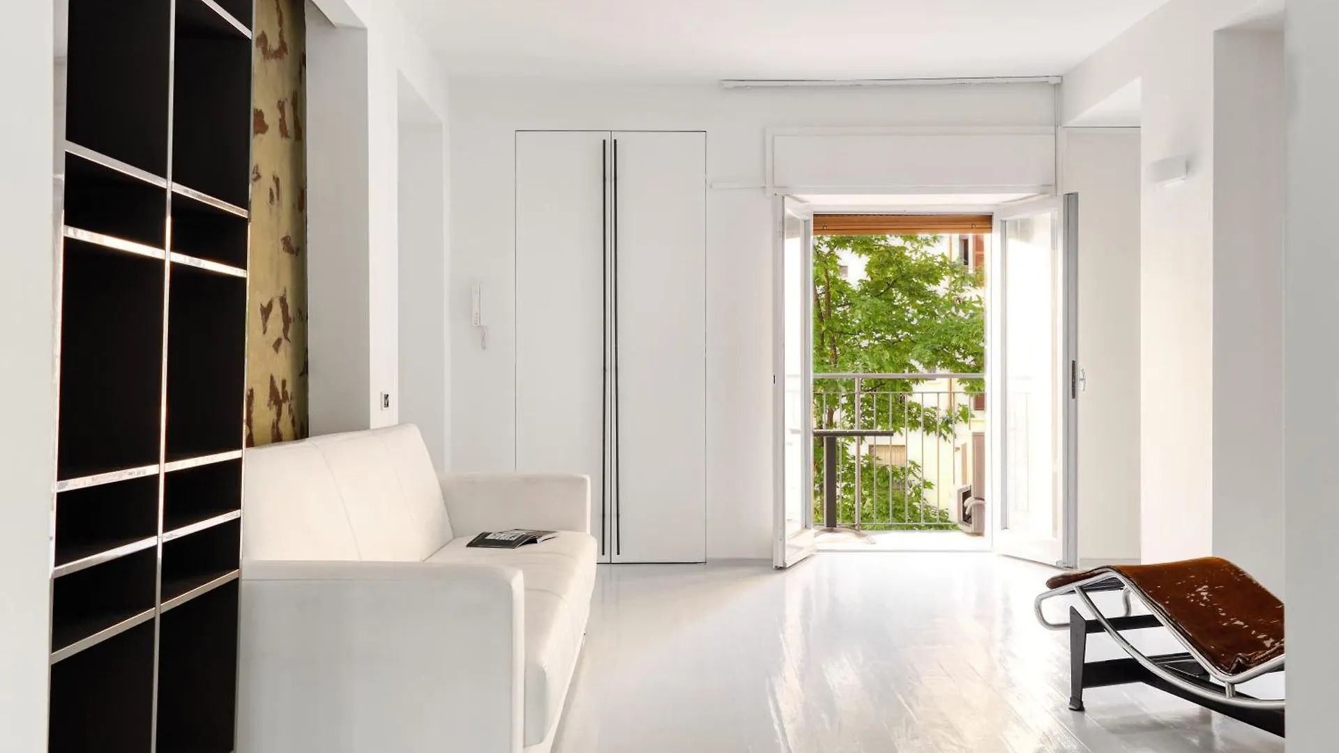 Brera - Bright And Cosy 2 Bedrooms Apt- Via Solferino Milánó Apartman